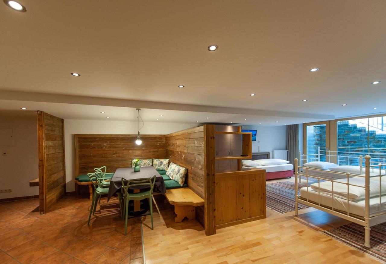 Quality Hosts Arlberg - Hotel Bergheim Sankt Anton am Arlberg Ngoại thất bức ảnh