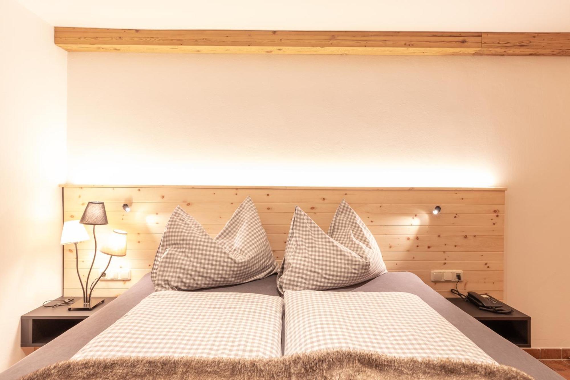 Quality Hosts Arlberg - Hotel Bergheim Sankt Anton am Arlberg Ngoại thất bức ảnh